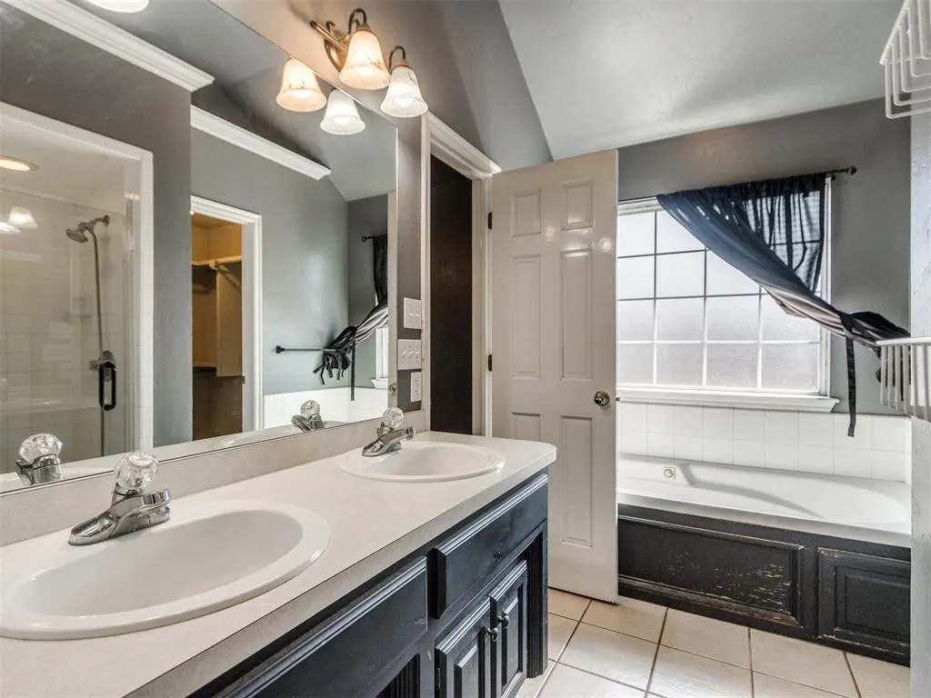 Photo 21 — 279 Woodlands Drive, Harrah, OK 73045