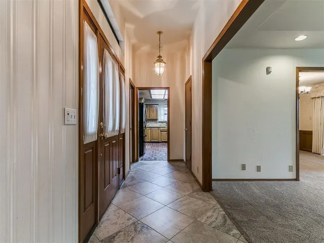 Photo 7 — 12009 Greenwick Drive, Oklahoma City, OK 73162