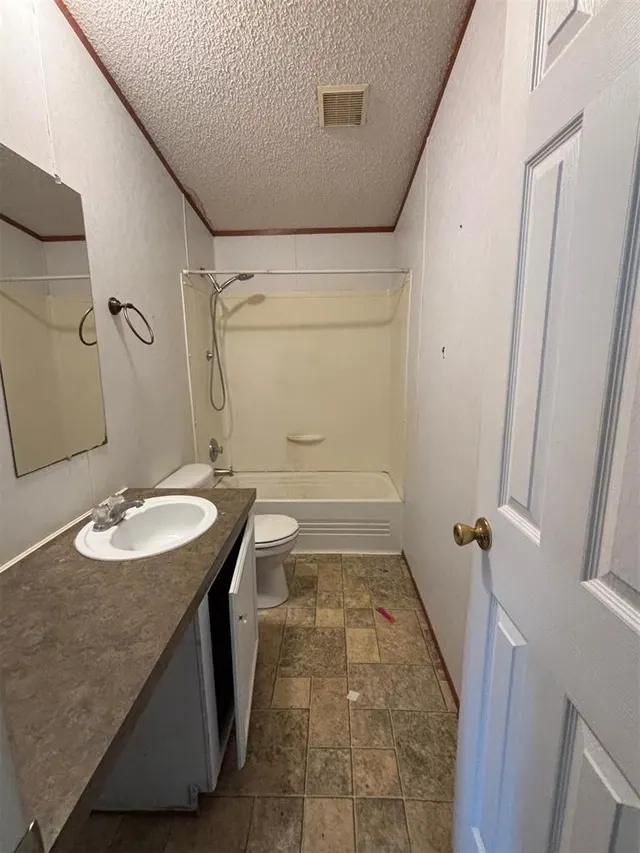 Photo 5 — 20401 Misty Glen Drive, Newalla, OK 74857