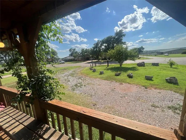 Photo 7 — 101 N Main Street, Leedey, OK 73654