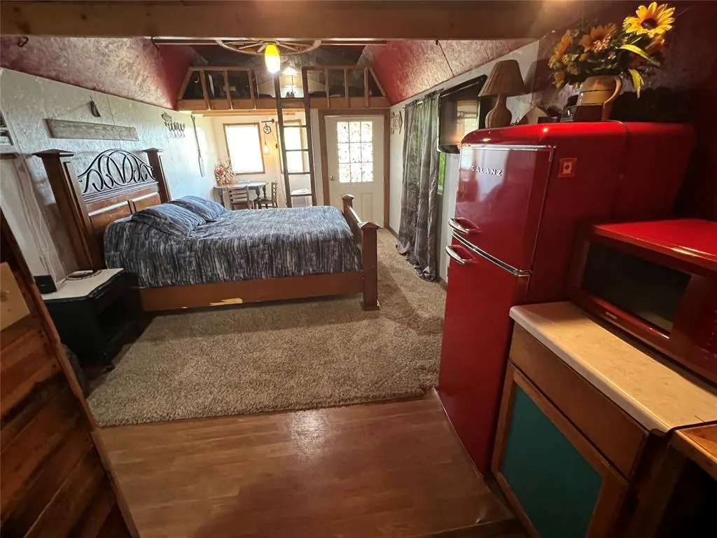 Photo 11 — 101 N Main Street, Leedey, OK 73654