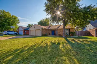 Sold home at 301 Bluegrass Lane