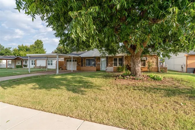 Photo 2 — 5925 NW 58th Street, Oklahoma City, OK 73122