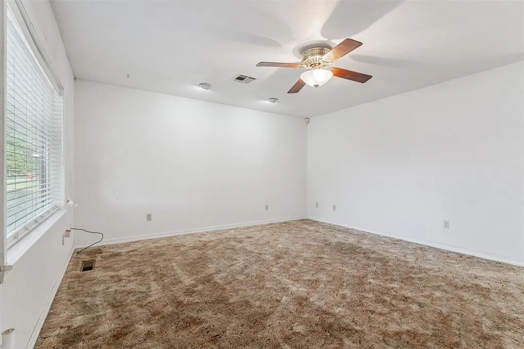 Photo 12 — 5925 NW 58th Street, Oklahoma City, OK 73122