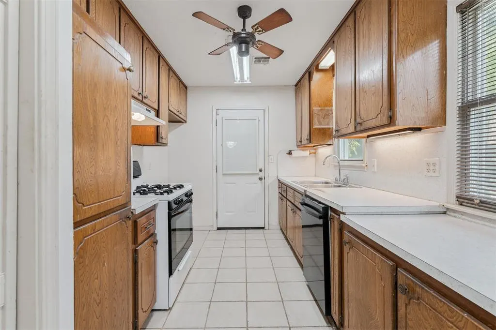 Photo 18 — 5925 NW 58th Street, Oklahoma City, OK 73122