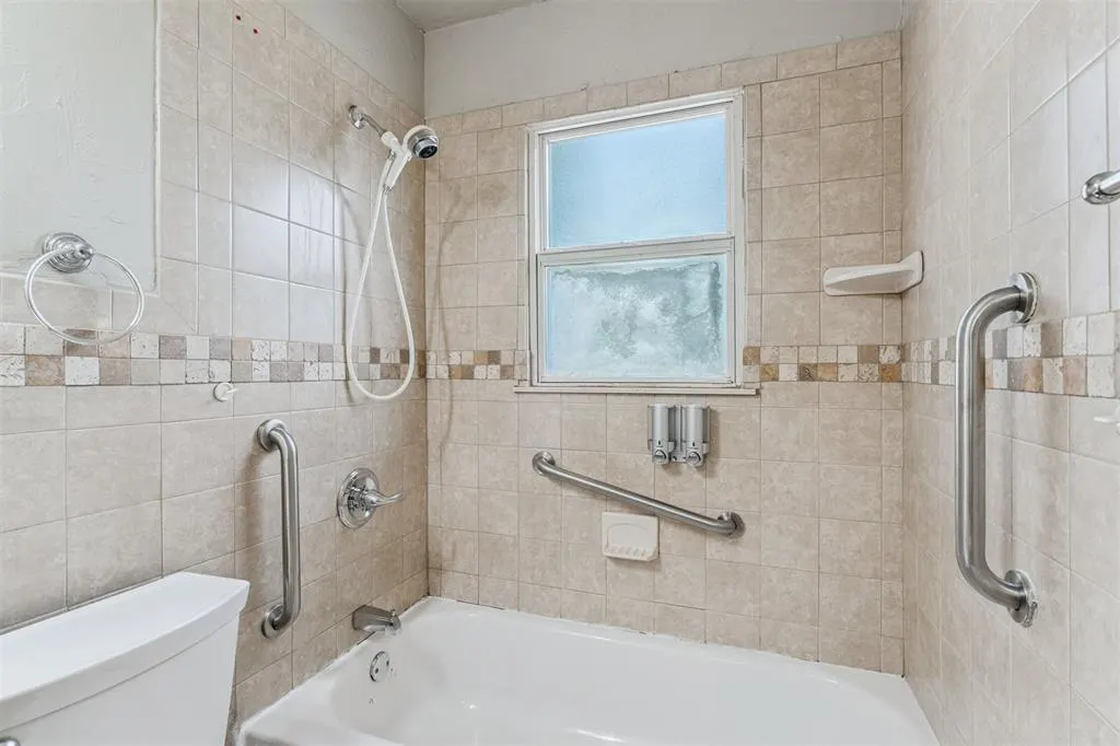 Photo 27 — 5925 NW 58th Street, Oklahoma City, OK 73122