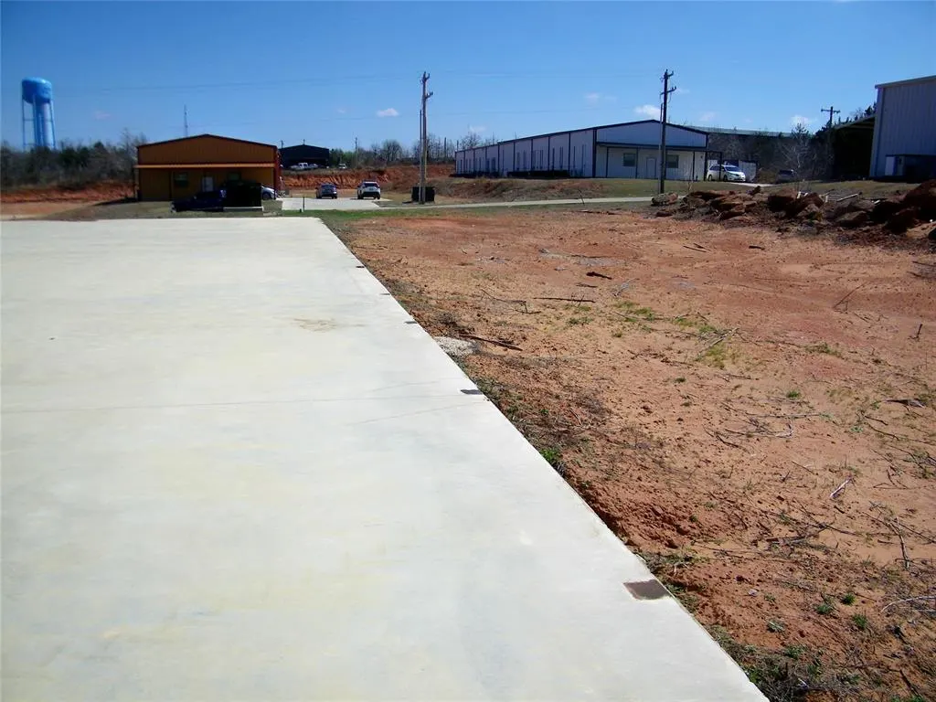 Photo 15 — 11571 Maui Lane, Edmond, OK 73034