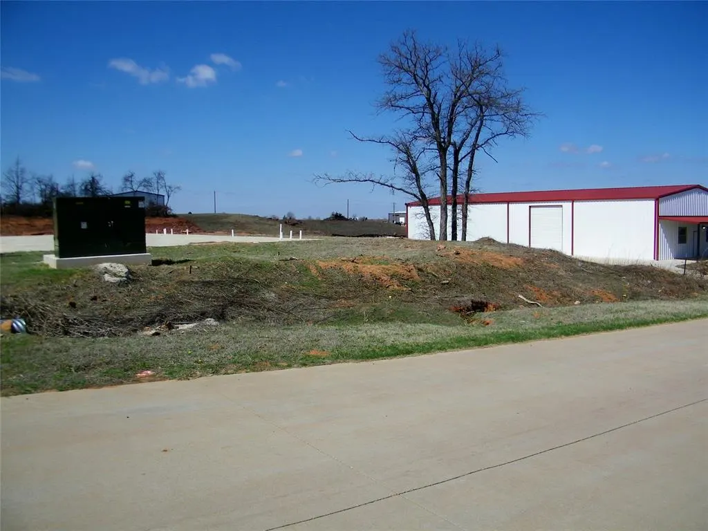 Photo 19 — 11571 Maui Lane, Edmond, OK 73034