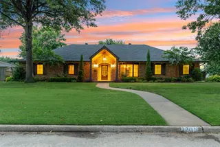 Sold home at 1201 Westchester Drive