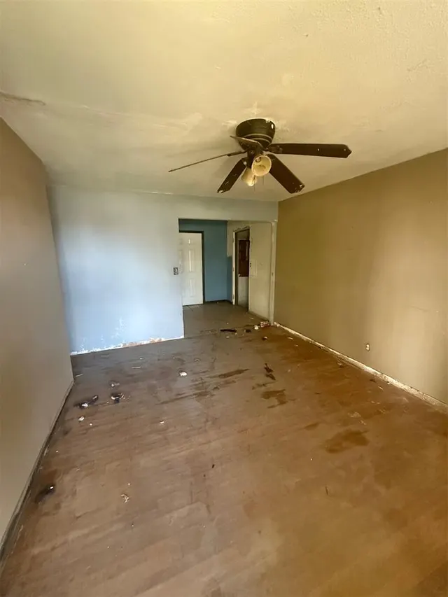 Photo 2 — 4300 SE 37th Street, Del City, OK 73115
