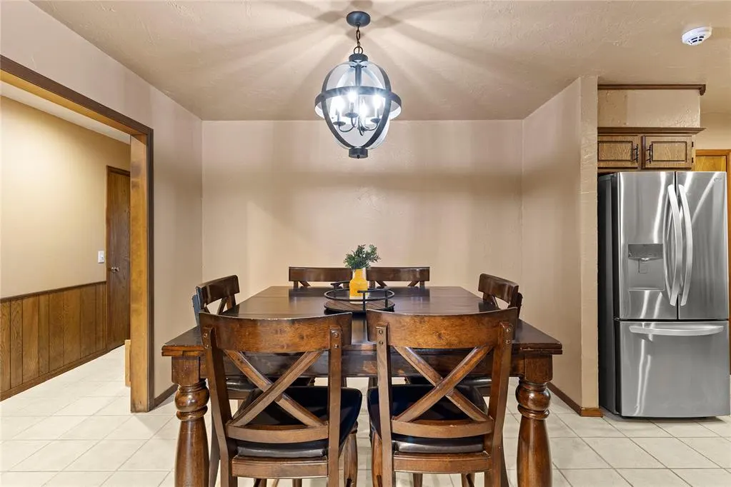 Photo 8 — 1312 Linwood Street, Weatherford, OK 73096