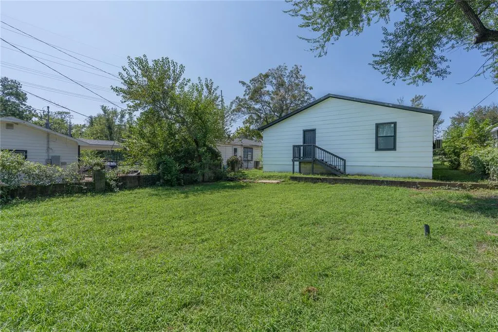 Photo 24 — 323 S Minnesota Avenue, Shawnee, OK 74801