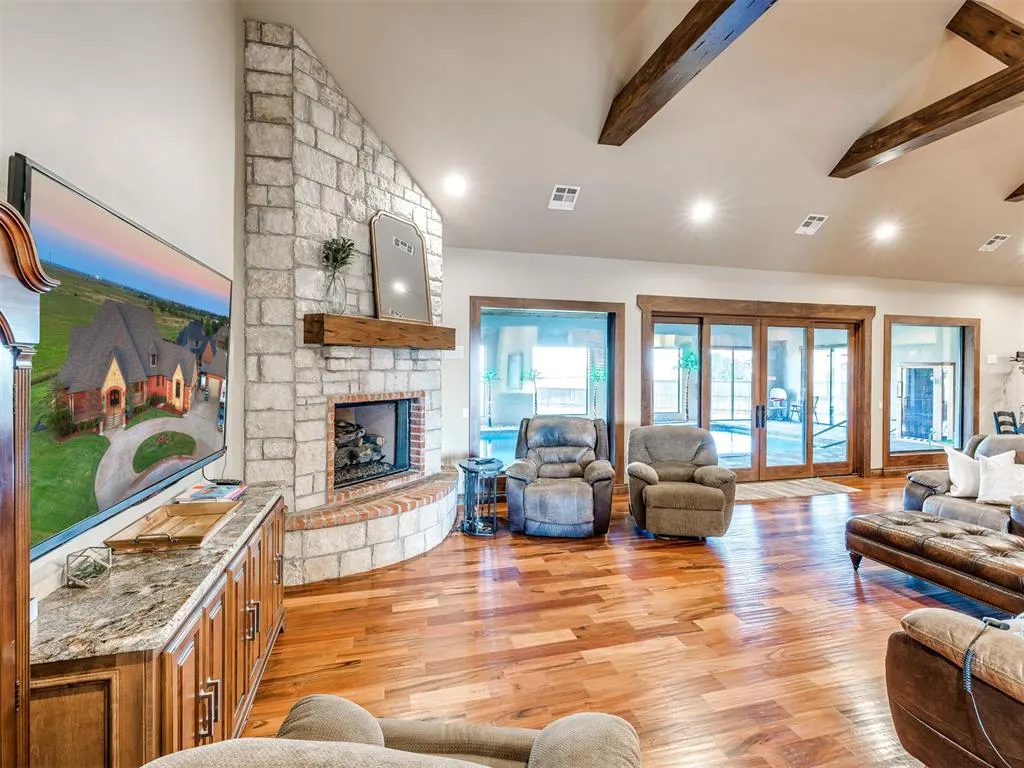 Photo 12 — 610 Lawrence Drive, Okarche, OK 73762