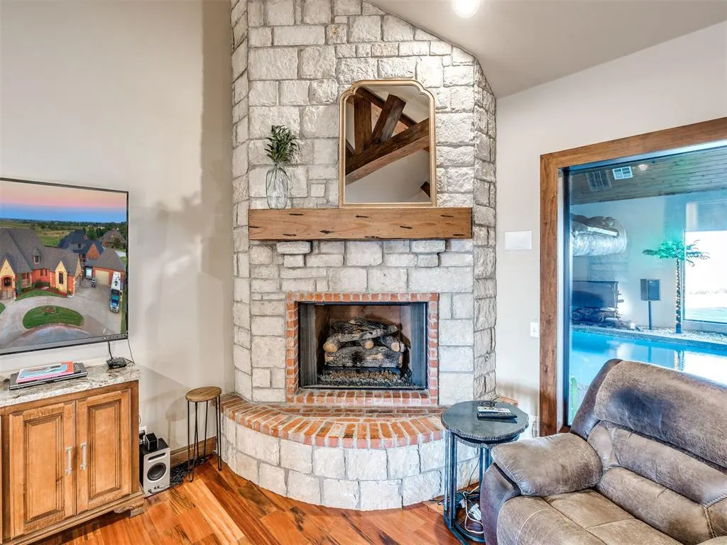 Photo 14 — 610 Lawrence Drive, Okarche, OK 73762