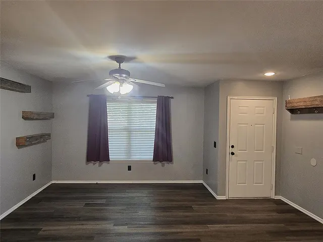 Photo 2 — 6016 SE 82nd Circle, Oklahoma City, OK 73135