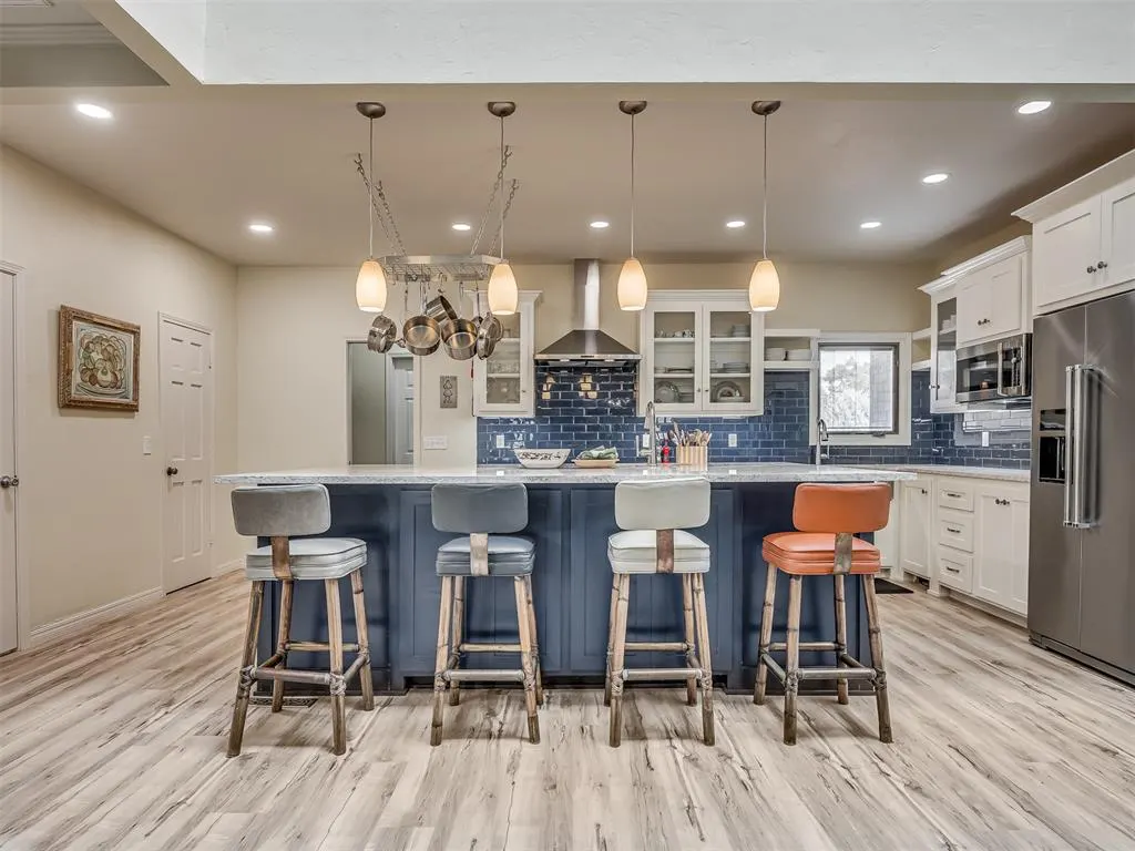 Photo 11 — 1201 Glenbrook Drive 3, Oklahoma City, OK 73118