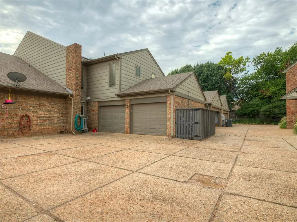 Photo 30 — 1201 Glenbrook Drive 3, Oklahoma City, OK 73118
