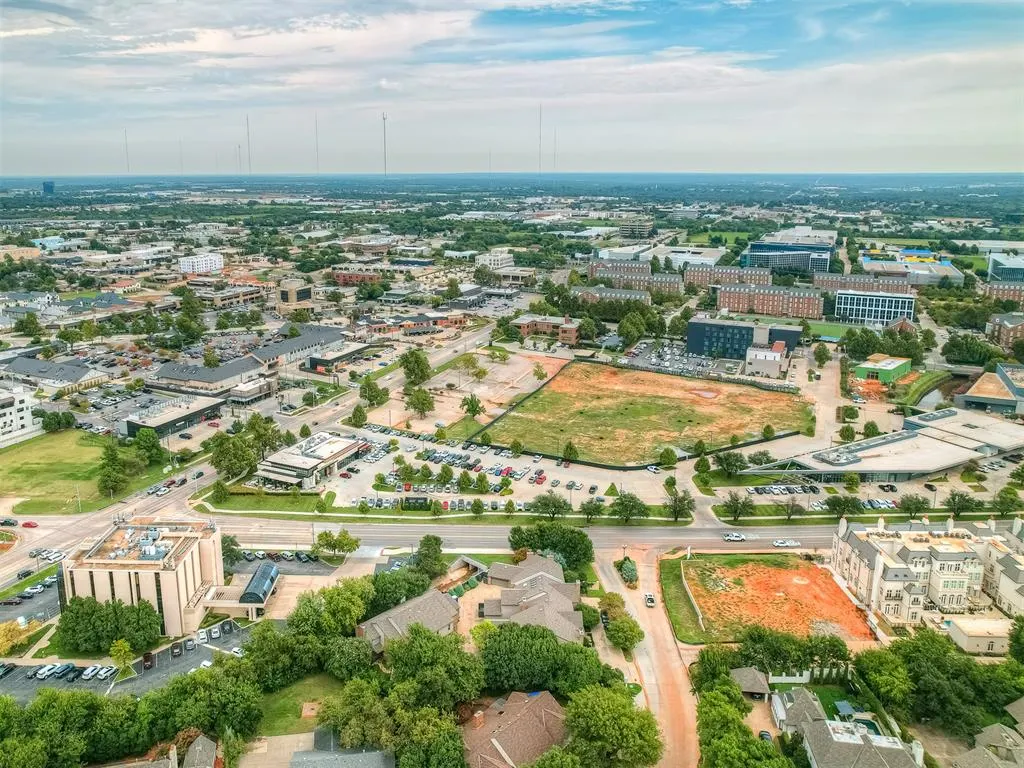 Photo 34 — 1201 Glenbrook Drive 3, Oklahoma City, OK 73118