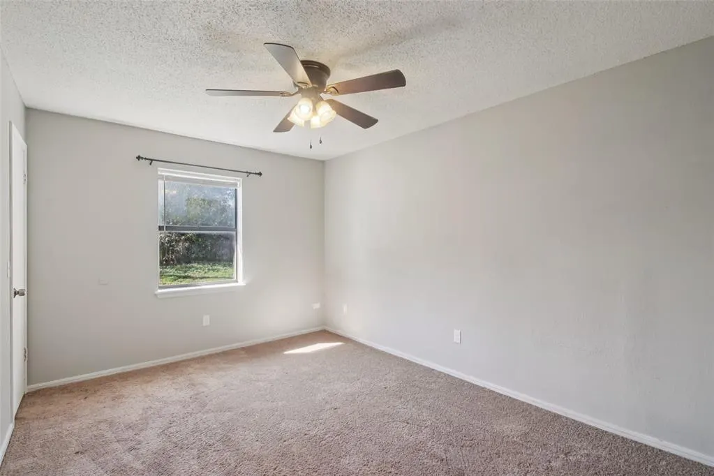 Photo 12 — 2412 S 30th Street, Chickasha, OK 73018