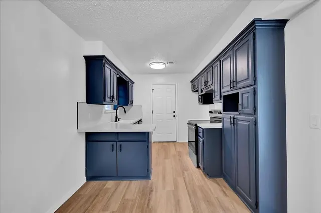 Photo 7 — 2424 SW 86th Street, Oklahoma City, OK 73159