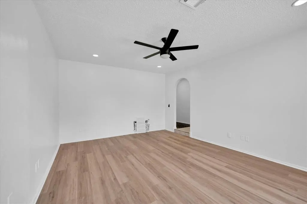 Photo 11 — 2424 SW 86th Street, Oklahoma City, OK 73159
