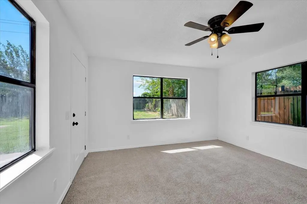 Photo 13 — 2424 SW 86th Street, Oklahoma City, OK 73159