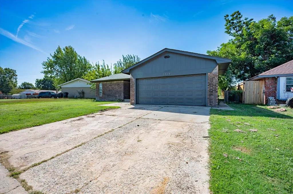 Photo 27 — 2424 SW 86th Street, Oklahoma City, OK 73159