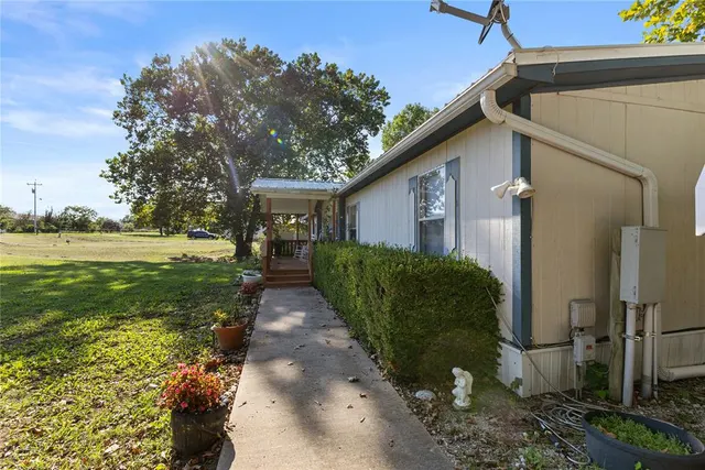 Photo 3 — 13680 County road 1560, Ada, OK 74820