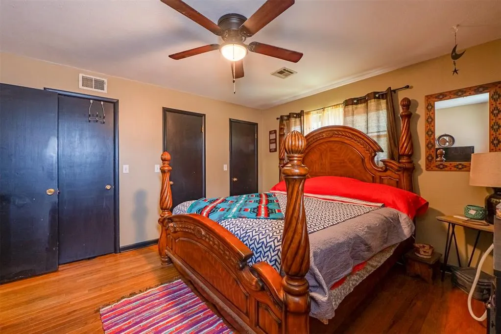 Photo 14 — 2305 N Gleason Avenue, Bethany, OK 73008