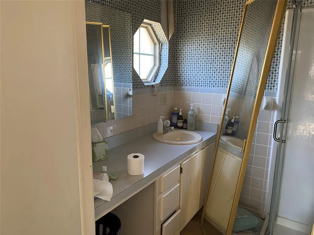 Photo 13 — 1602 N Bdwy Avenue, Shawnee, OK 74804