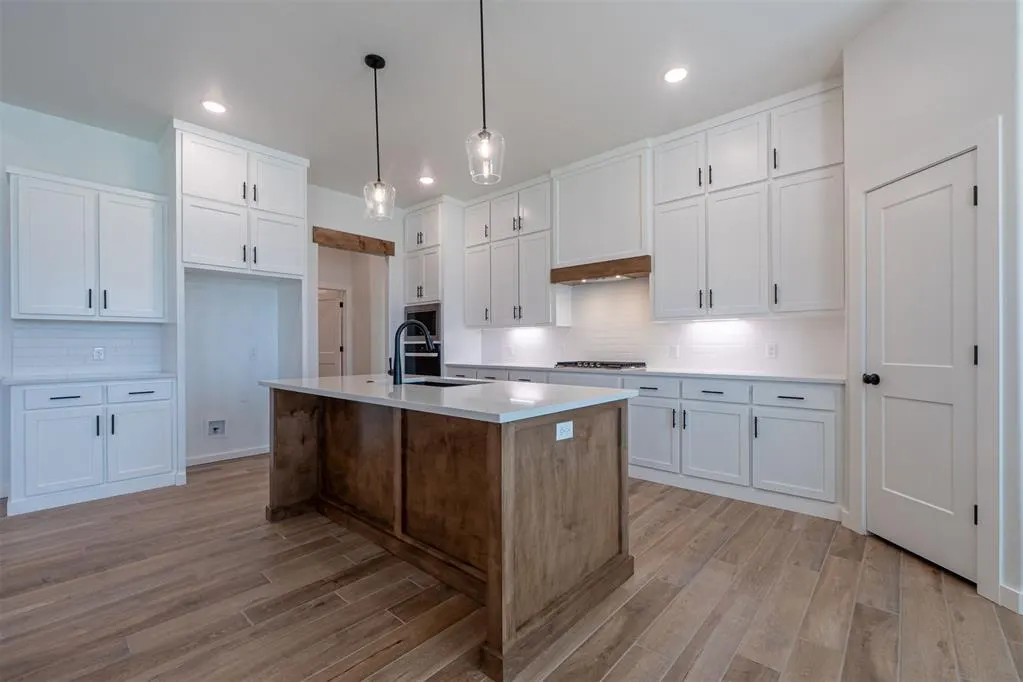 Photo 12 — 9228 NW 79th Terrace, Yukon, OK 73099
