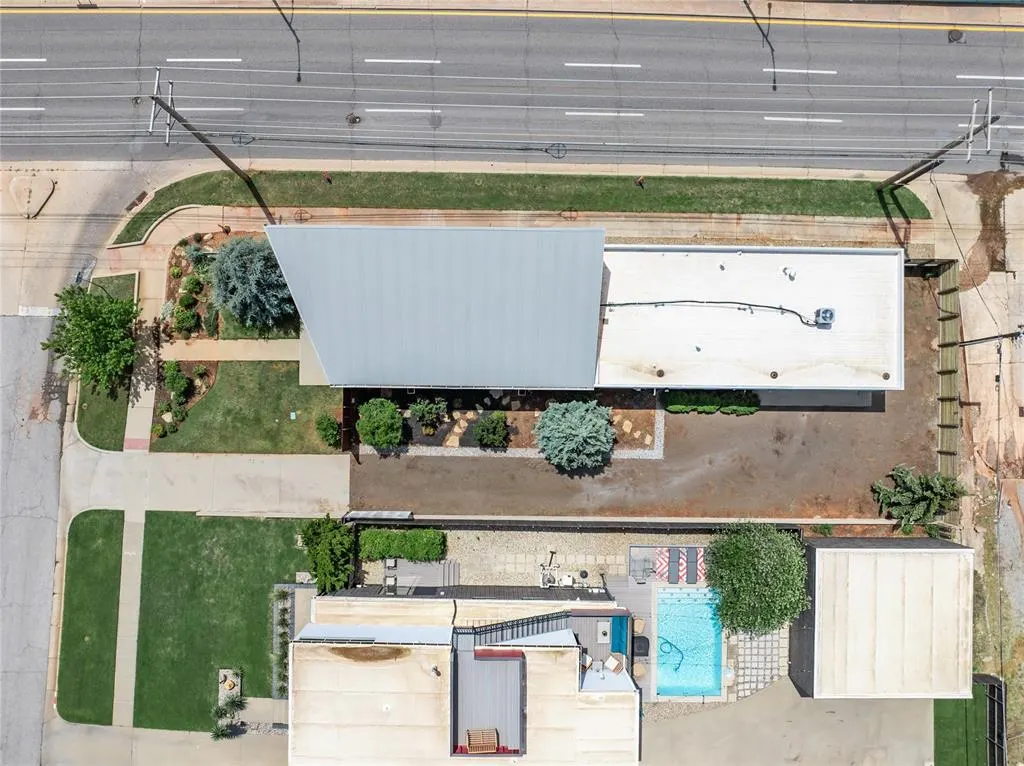 Photo 41 — 925 NW 8th Street, Oklahoma City, OK 73106
