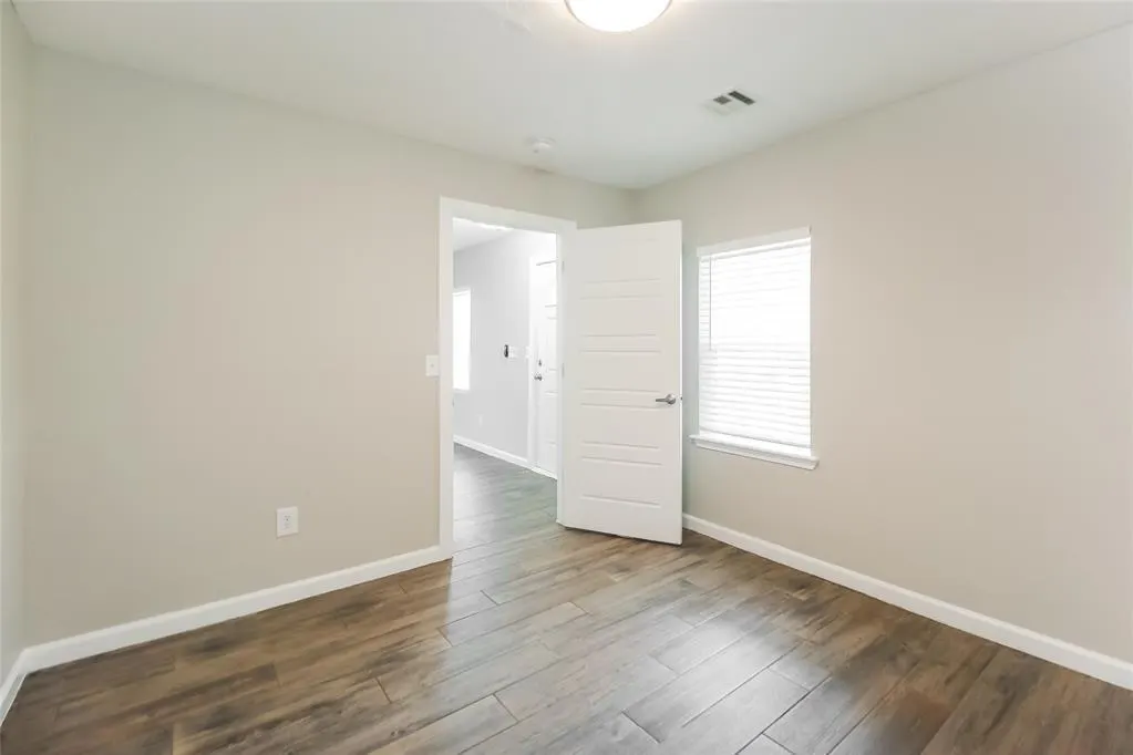 Photo 10 — 3917 S Agnew Avenue, Oklahoma City, OK 73119