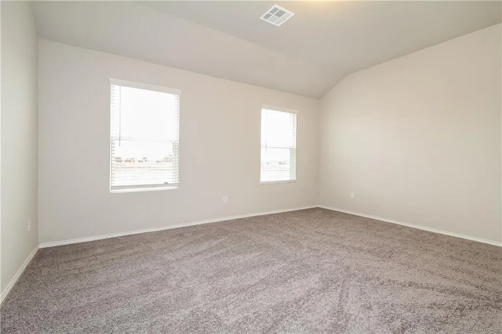 Photo 2 — 5227 Mac Road, Tuttle, OK 73089