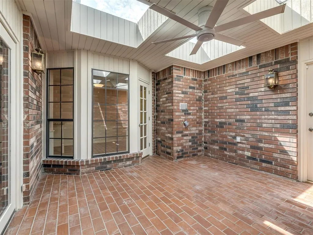 Photo 10 — 7800 Old Hickory Lane, Oklahoma City, OK 73116