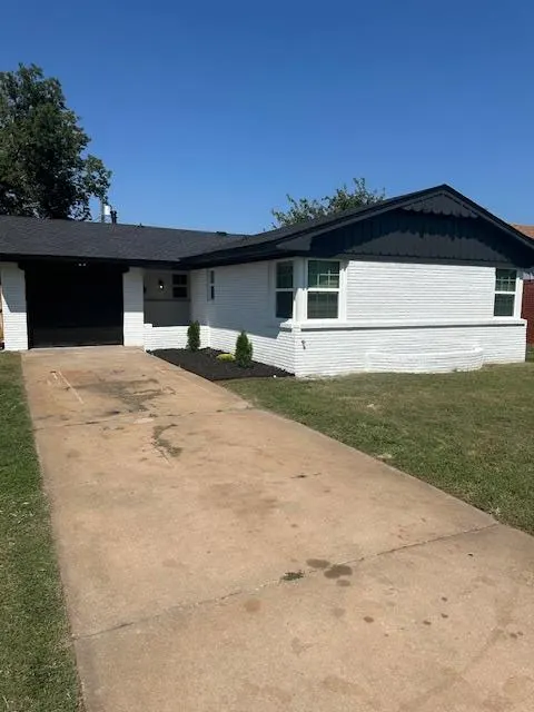 Photo 3 — 257 NW 84th Street, Oklahoma City, OK 73114