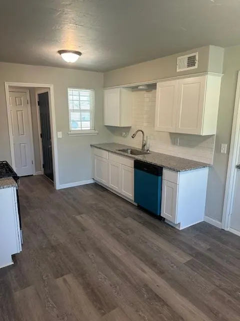 Photo 7 — 257 NW 84th Street, Oklahoma City, OK 73114