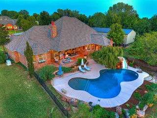Sold home at 2215 Blackberry Run
