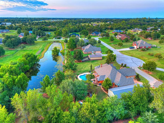 Photo 4 — 2215 Blackberry Run, Newcastle, OK 73065