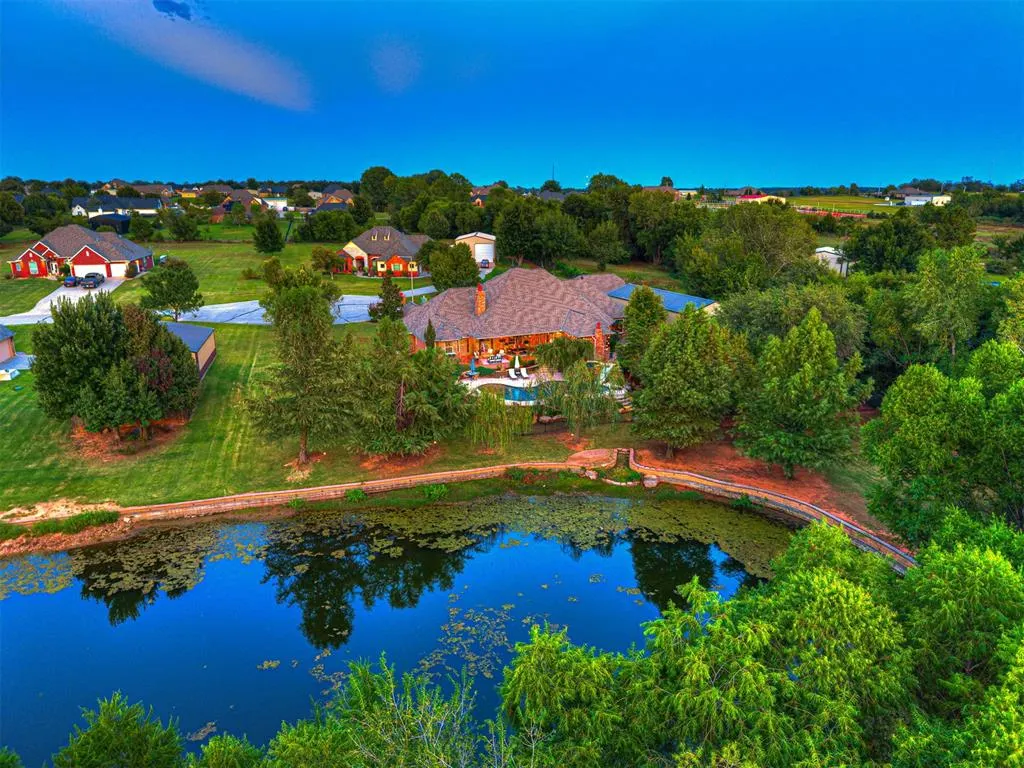 Photo 6 — 2215 Blackberry Run, Newcastle, OK 73065