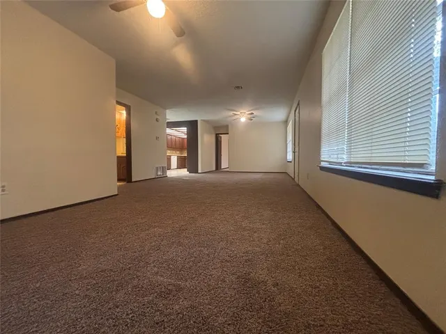 Photo 7 — 8331 Hillview, Oklahoma City, OK 73150
