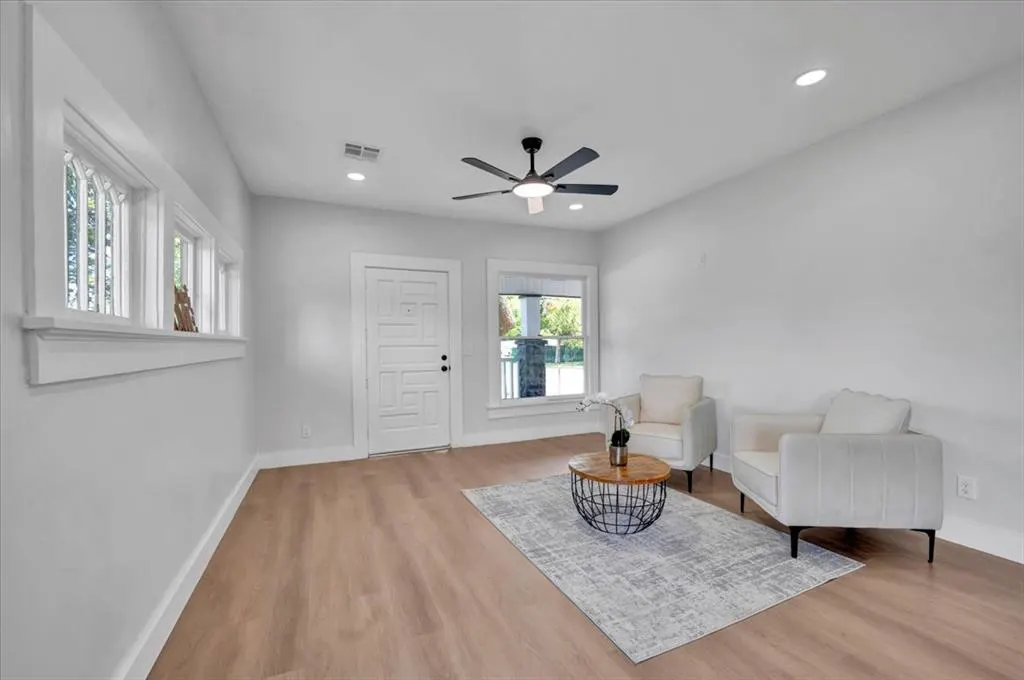 Photo 8 — 508 SE 49th Street, Oklahoma City, OK 73129