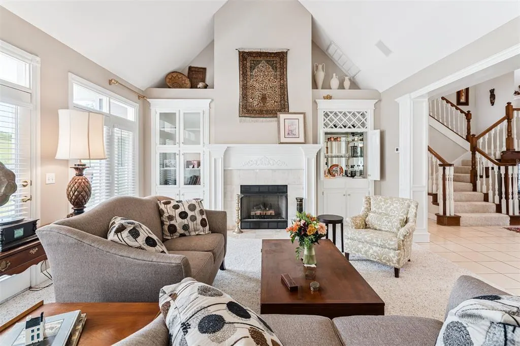 Photo 10 — 614 Little River Road, Norman, OK 73071