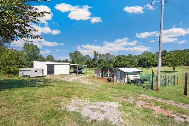 Photo 3 — 13700 PH Turnaround Road, Oklahoma City, OK 73049