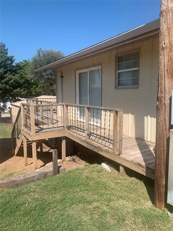 Photo 18 — 211 S Marilyn Street, Fort Cobb, OK 73038