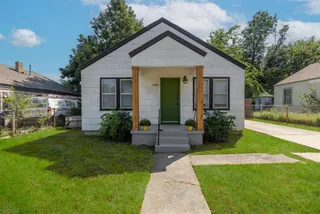 Sold home at 2304 SW Binkley Street