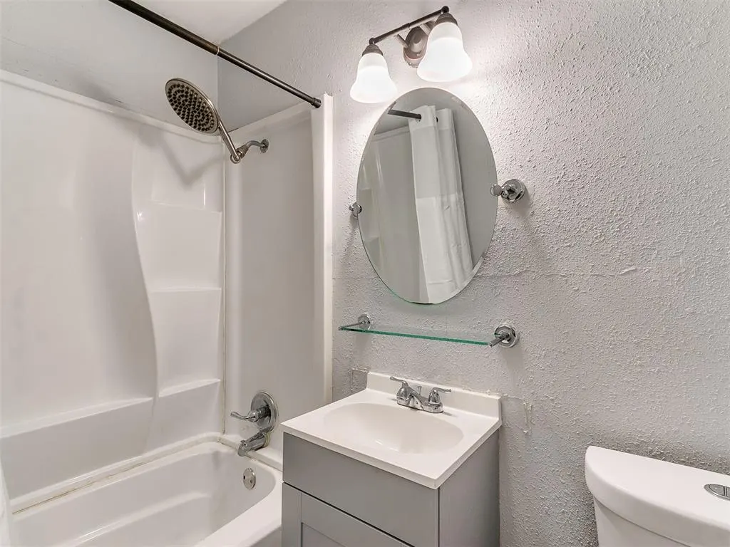 Photo 7 — 3238 NW 47th Street, Oklahoma City, OK 73112