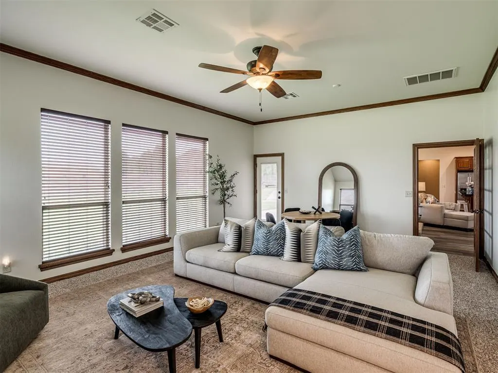 Photo 7 — 4651 Vista Valley Lane, Edmond, OK 73025