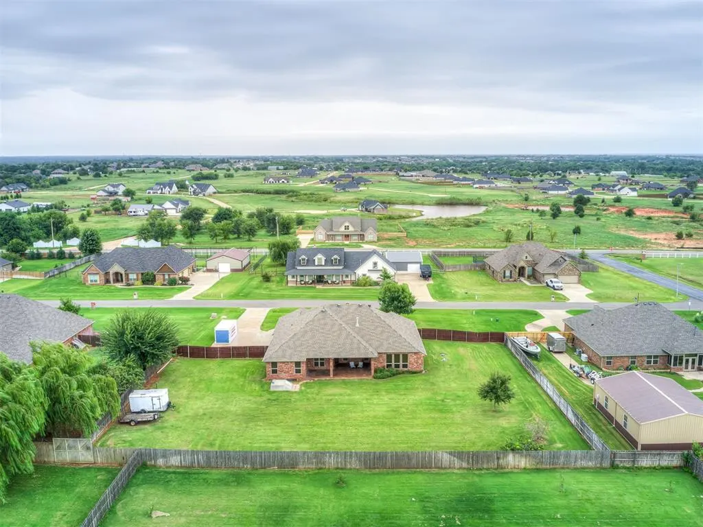 Photo 44 — 4651 Vista Valley Lane, Edmond, OK 73025