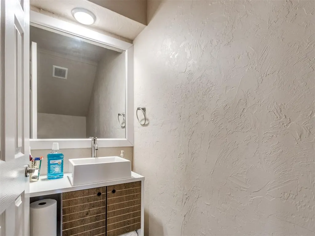 Photo 15 — 8017 NW 8th Terrace #196, Oklahoma City, OK 73127